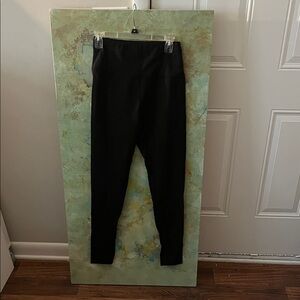 Miami Black Leggings